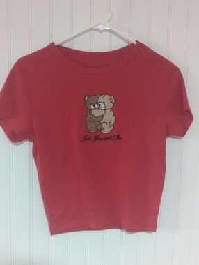 Red Bear Embroidered Crop Top - Unknown Brand